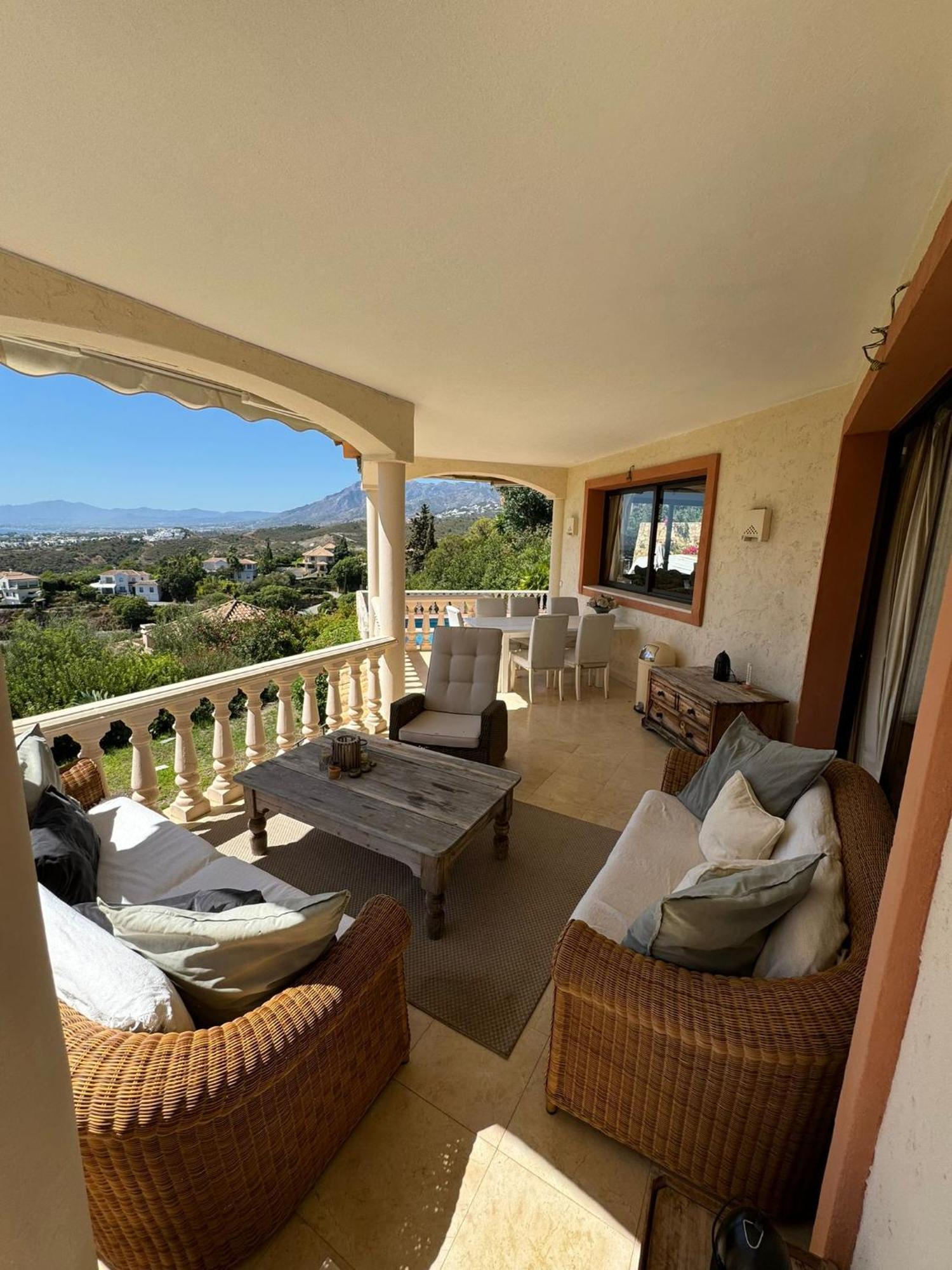 Villa Grand Villa! With Golf & Sea View!!